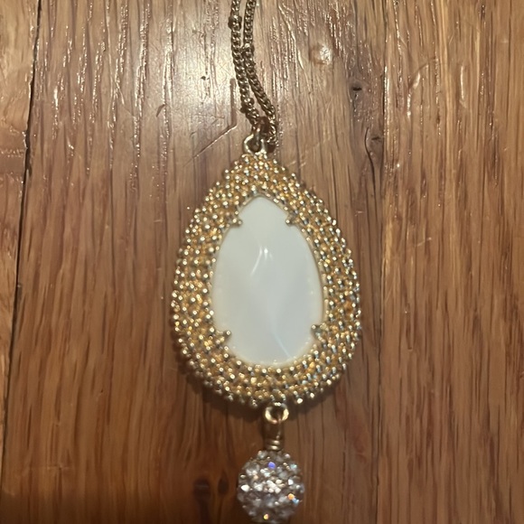 Lilly Pulitzer Long Pendant Necklace in White - Picture 2 of 5